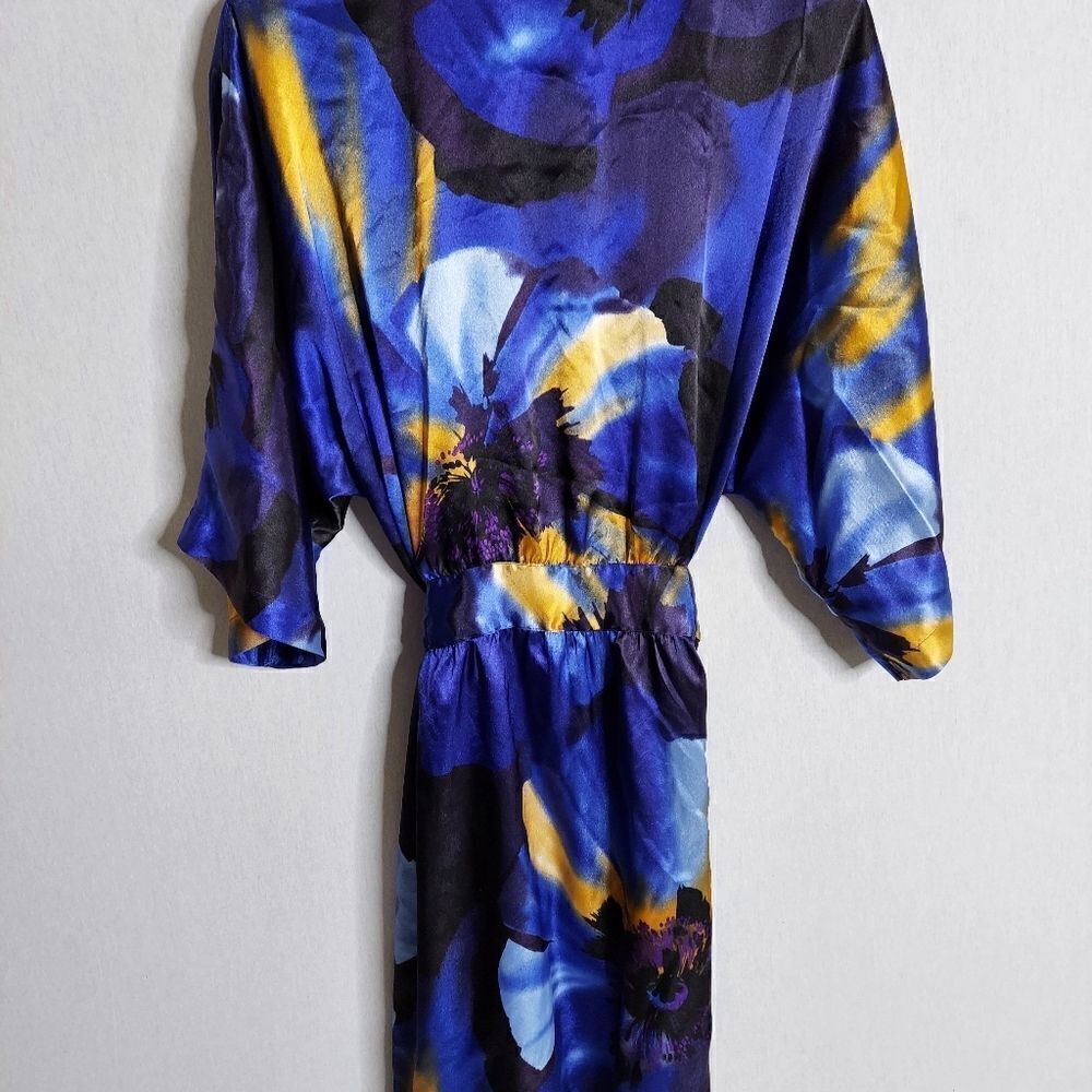 ‎Morgan Taylor Intimates robe - Picture 6 of 12